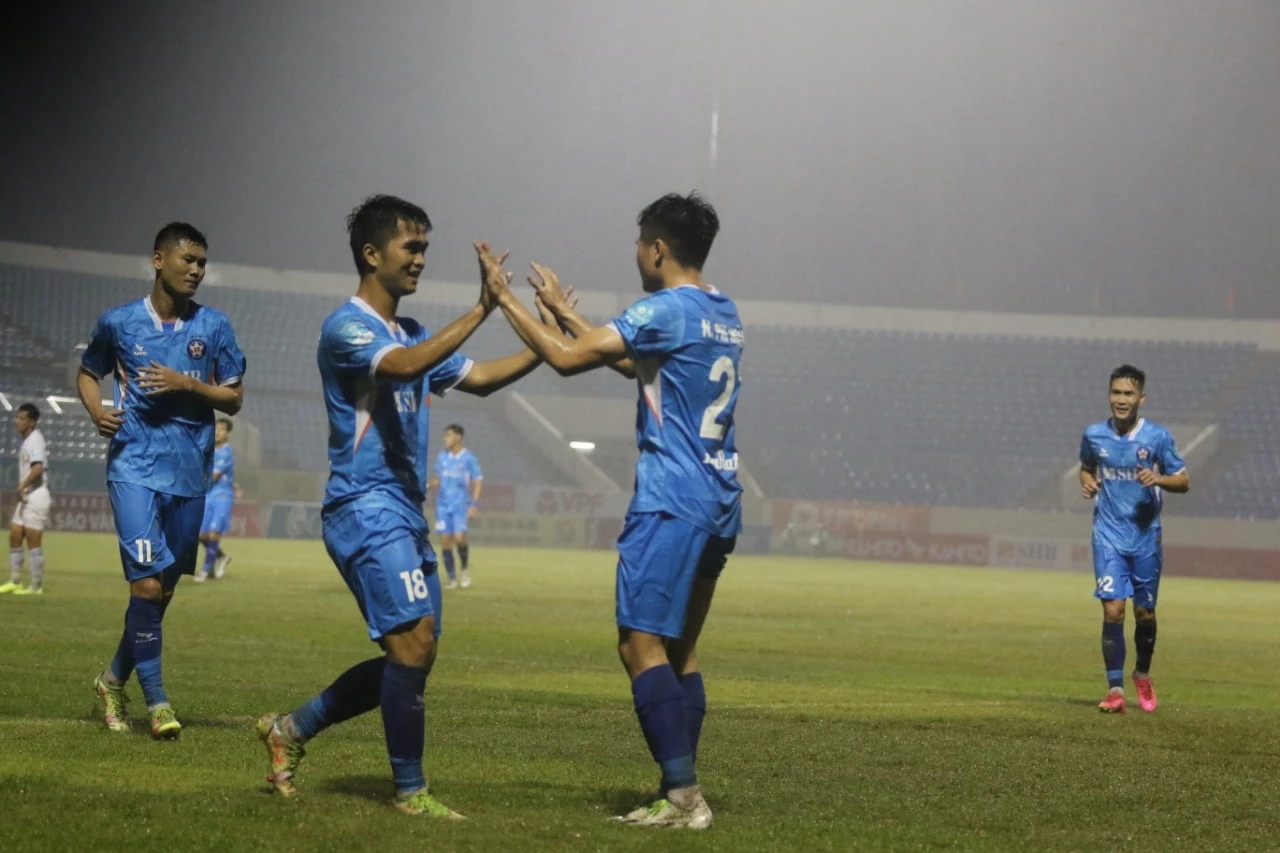 “Highlights: Đà Nẵng vượt qua Huế với tỷ số 2-0 trong trận đấu Cúp quốc gia 2023/24”