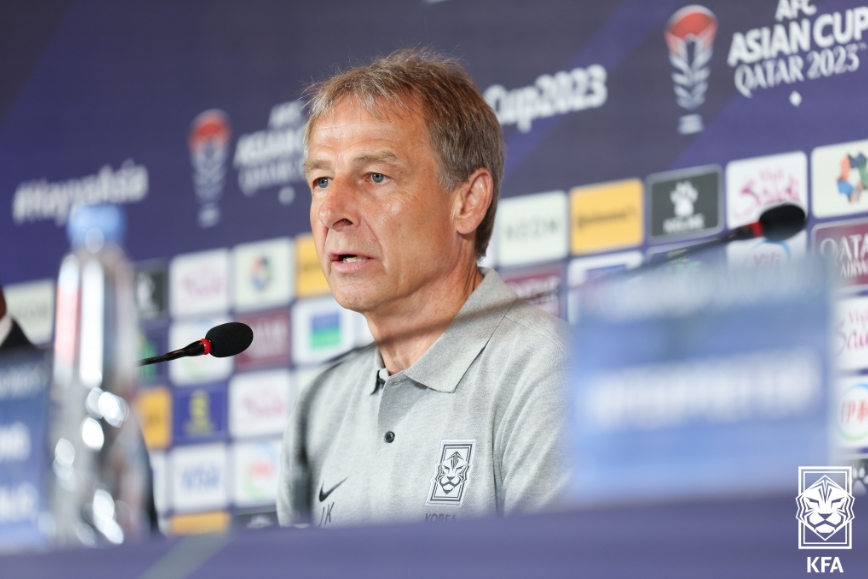 HLV Klinsmann không quan tâm đến việc Hàn Quốc nghỉ ngơi ít hơn Australia hai ngày.