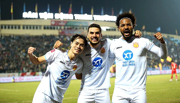 Nam Định chiêu mộ ngôi sao Brazil để tham gia cuộc đua vô địch V.League