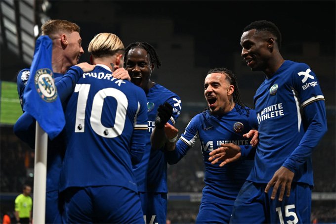 Chelsea 3-2 Newcastle: Những thống kê đáng chú ý