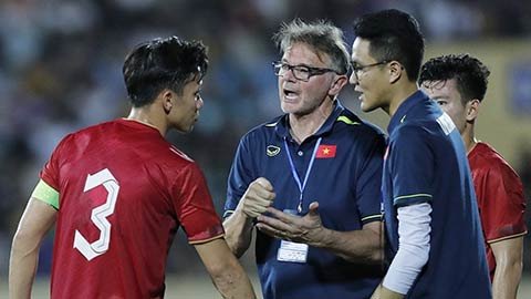 Hơn 10 cầu thủ nhập tịch Indonesia là thách thức lớn đối với ĐT Việt Nam